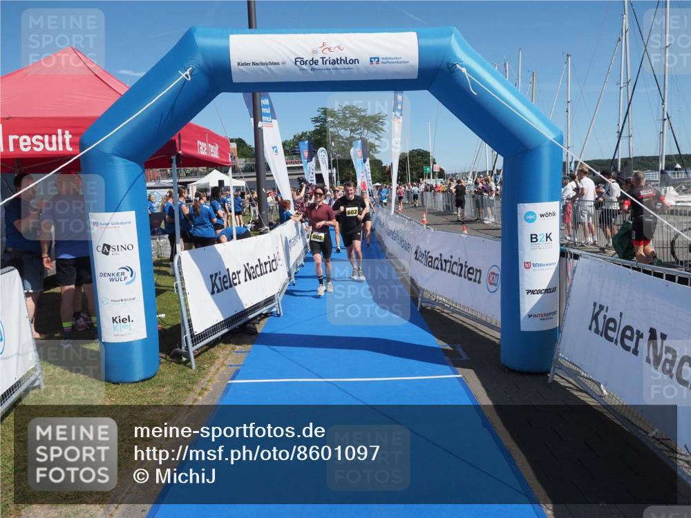 17.08.2025 - KN Förde Triathlon 2025 MichiJ http://msf.ph/oto/8601097 17.08.2025 12:16:59 Laufen 362, 602, 623 meine-sportfotos.de