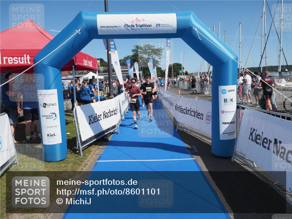 17.08.2025 - KN Förde Triathlon 2025 MichiJ http://msf.ph/oto/8601101 17.08.2025 12:16:59 Laufen 362, 602, 623 meine-sportfotos.de