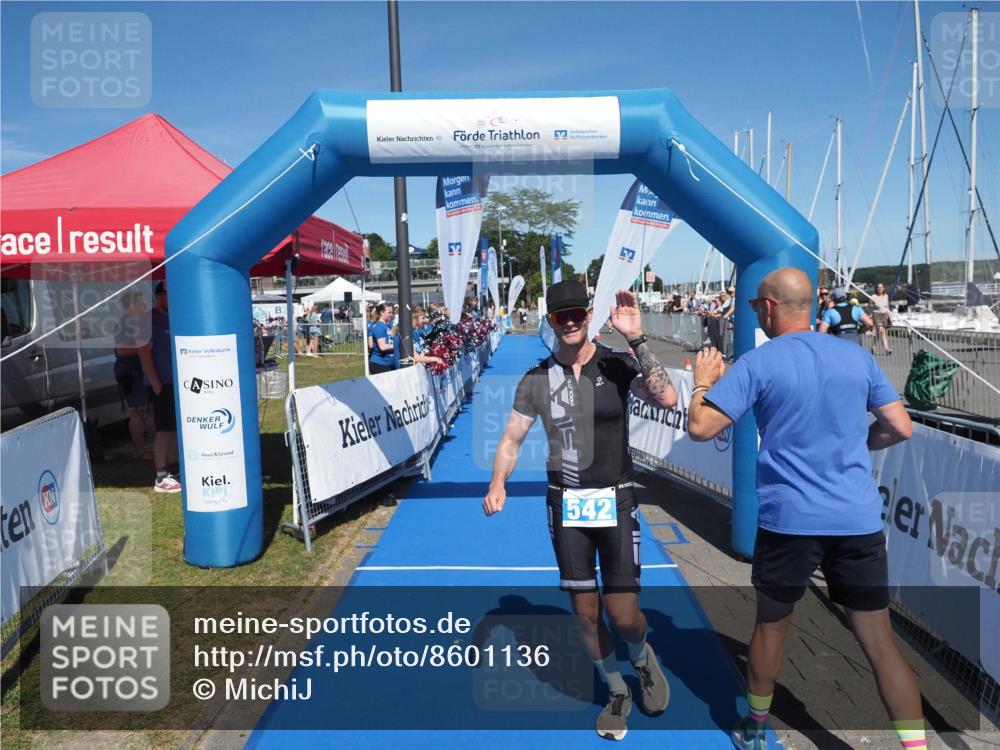 17.08.2025 - KN Förde Triathlon 2025 MichiJ http://msf.ph/oto/8601136 17.08.2025 14:07:01 Laufen 542 meine-sportfotos.de