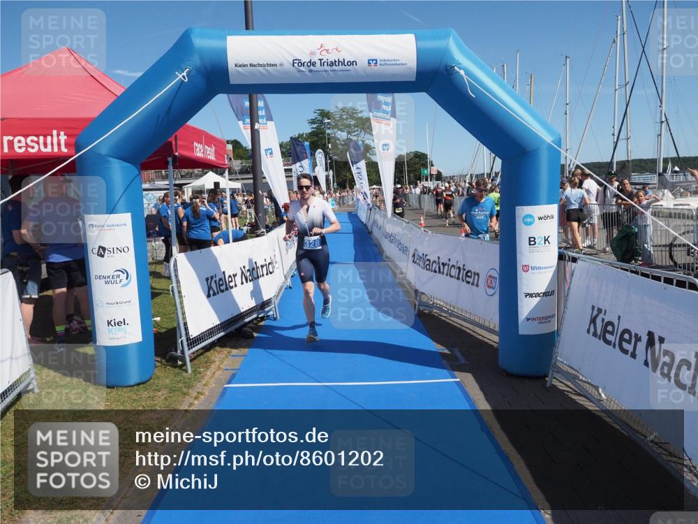 17.08.2025 - KN Förde Triathlon 2025 MichiJ http://msf.ph/oto/8601202 17.08.2025 12:17:07 Laufen 328, 623 meine-sportfotos.de