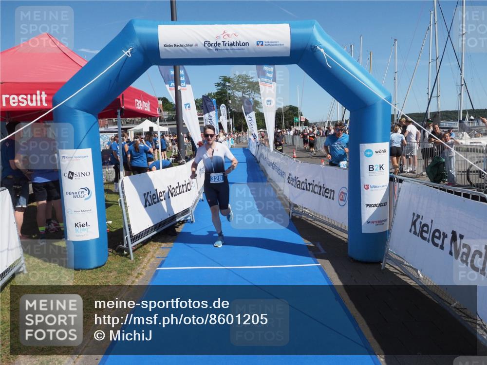 17.08.2025 - KN Förde Triathlon 2025 MichiJ http://msf.ph/oto/8601205 17.08.2025 12:17:07 Laufen 328, 623 meine-sportfotos.de