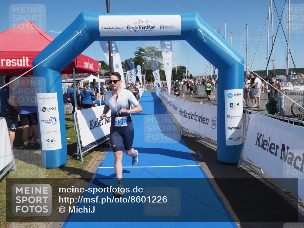 17.08.2025 - KN Förde Triathlon 2025 MichiJ http://msf.ph/oto/8601226 17.08.2025 12:17:08 Laufen 328 meine-sportfotos.de
