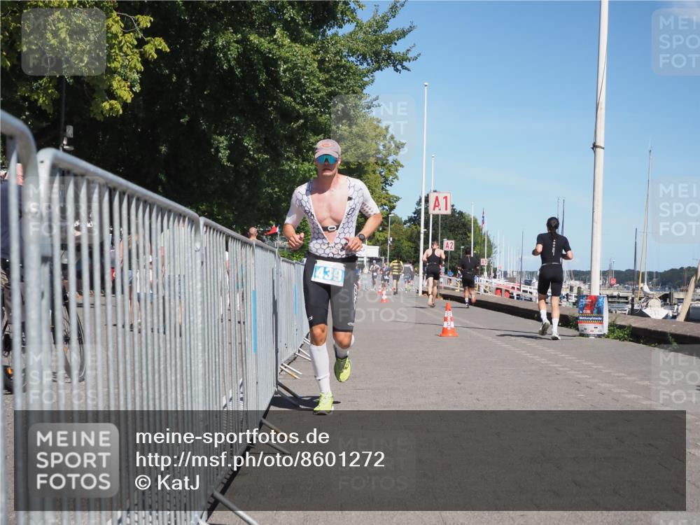 17.08.2025 - KN Förde Triathlon 2025 KatJ http://msf.ph/oto/8601272 17.08.2025 13:42:45 Laufen 439 meine-sportfotos.de
