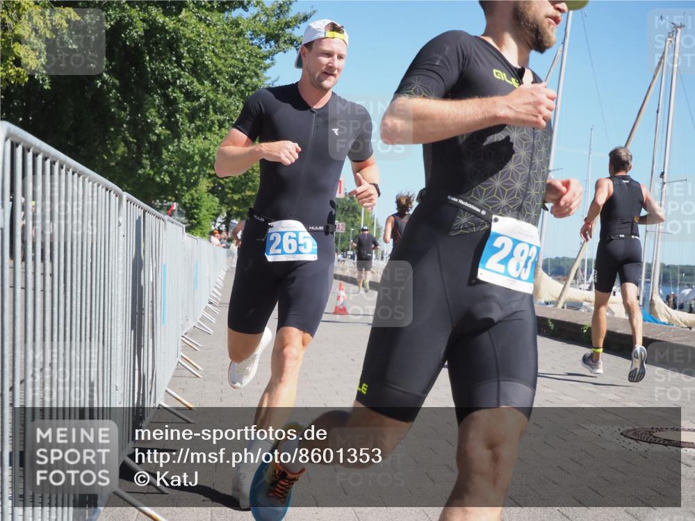 17.08.2025 - KN Förde Triathlon 2025 KatJ http://msf.ph/oto/8601353 17.08.2025 11:53:28 Laufen 265, 283, 343, 638 meine-sportfotos.de