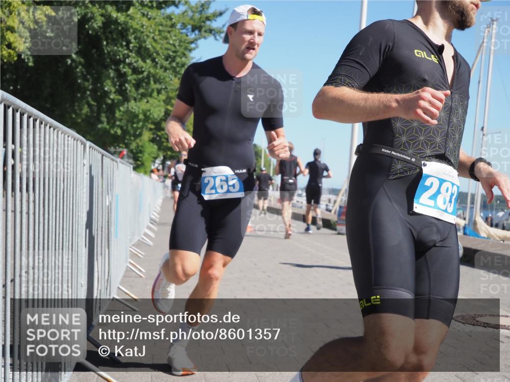 17.08.2025 - KN Förde Triathlon 2025 KatJ http://msf.ph/oto/8601357 17.08.2025 11:53:28 Laufen 265, 283, 343, 638 meine-sportfotos.de