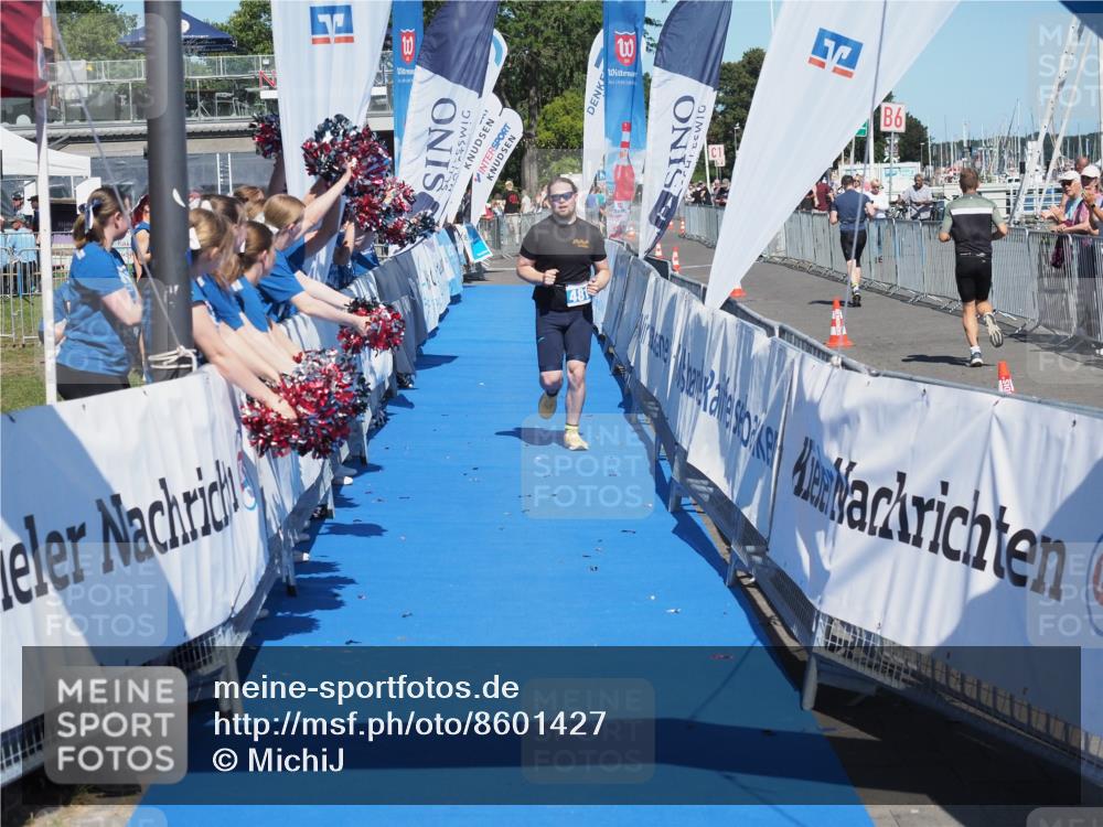 17.08.2025 - KN Förde Triathlon 2025 MichiJ http://msf.ph/oto/8601427 17.08.2025 14:09:25 Laufen 481 meine-sportfotos.de