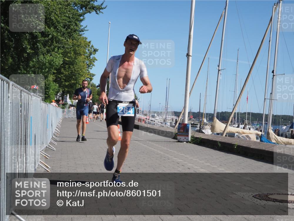 17.08.2025 - KN Förde Triathlon 2025 KatJ http://msf.ph/oto/8601501 17.08.2025 11:53:43 Laufen 264, 334 meine-sportfotos.de