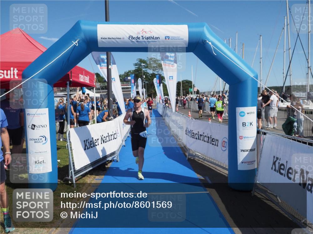17.08.2025 - KN Förde Triathlon 2025 MichiJ http://msf.ph/oto/8601569 17.08.2025 12:18:08 Laufen 312 meine-sportfotos.de