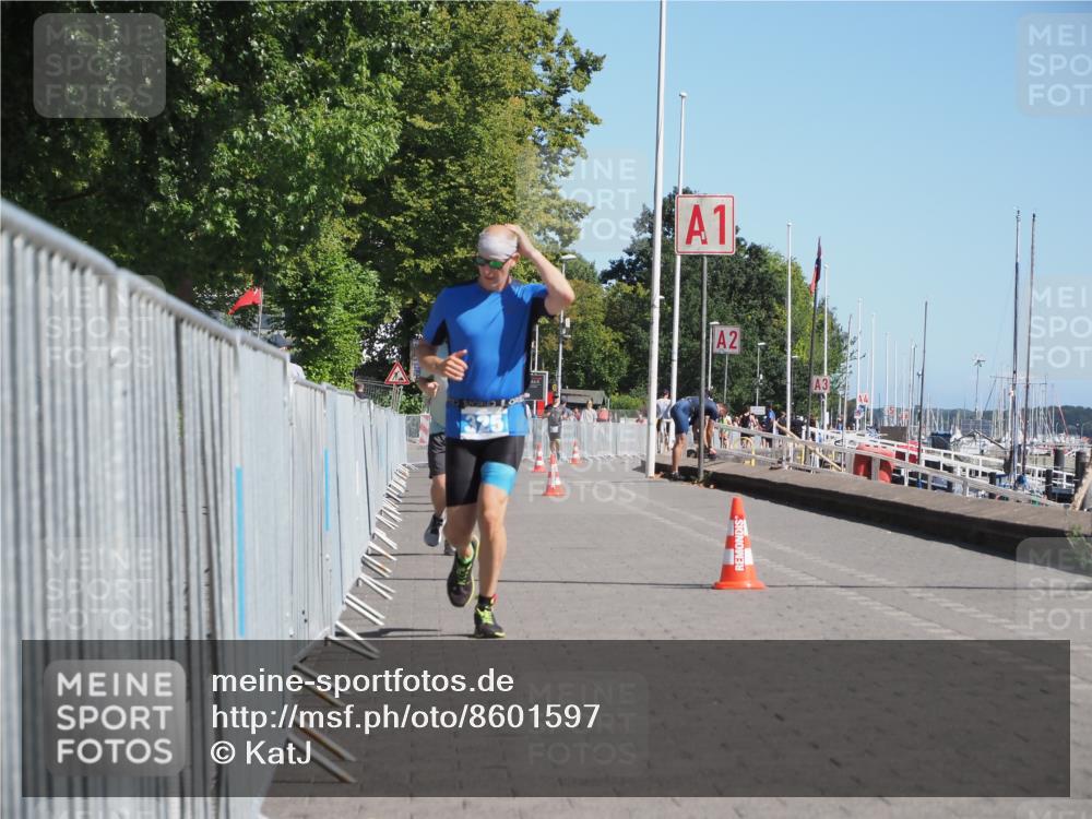 17.08.2025 - KN Förde Triathlon 2025 KatJ http://msf.ph/oto/8601597 17.08.2025 11:54:12 Laufen 325, 613 meine-sportfotos.de