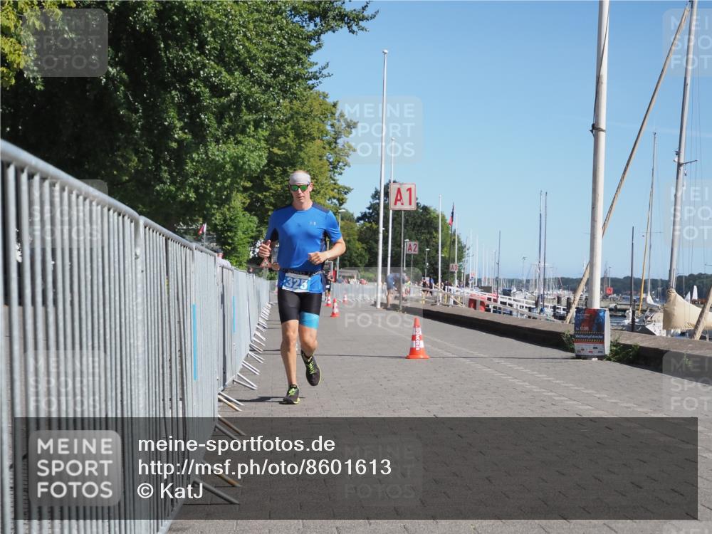 17.08.2025 - KN Förde Triathlon 2025 KatJ http://msf.ph/oto/8601613 17.08.2025 11:54:13 Laufen 323, 325, 613 meine-sportfotos.de
