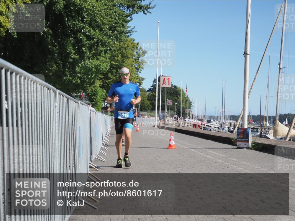 17.08.2025 - KN Förde Triathlon 2025 KatJ http://msf.ph/oto/8601617 17.08.2025 11:54:13 Laufen 323, 325, 613 meine-sportfotos.de