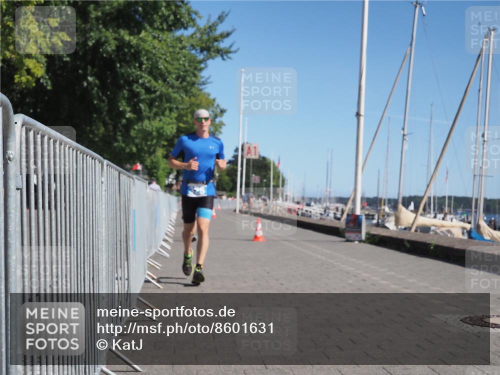 17.08.2025 - KN Förde Triathlon 2025 KatJ http://msf.ph/oto/8601631 17.08.2025 11:54:14 Laufen 303, 323, 325, 613 meine-sportfotos.de