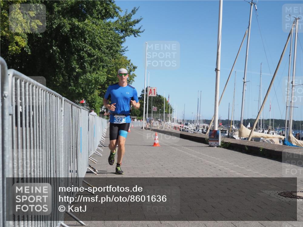 17.08.2025 - KN Förde Triathlon 2025 KatJ http://msf.ph/oto/8601636 17.08.2025 11:54:14 Laufen 303, 323, 325, 613 meine-sportfotos.de