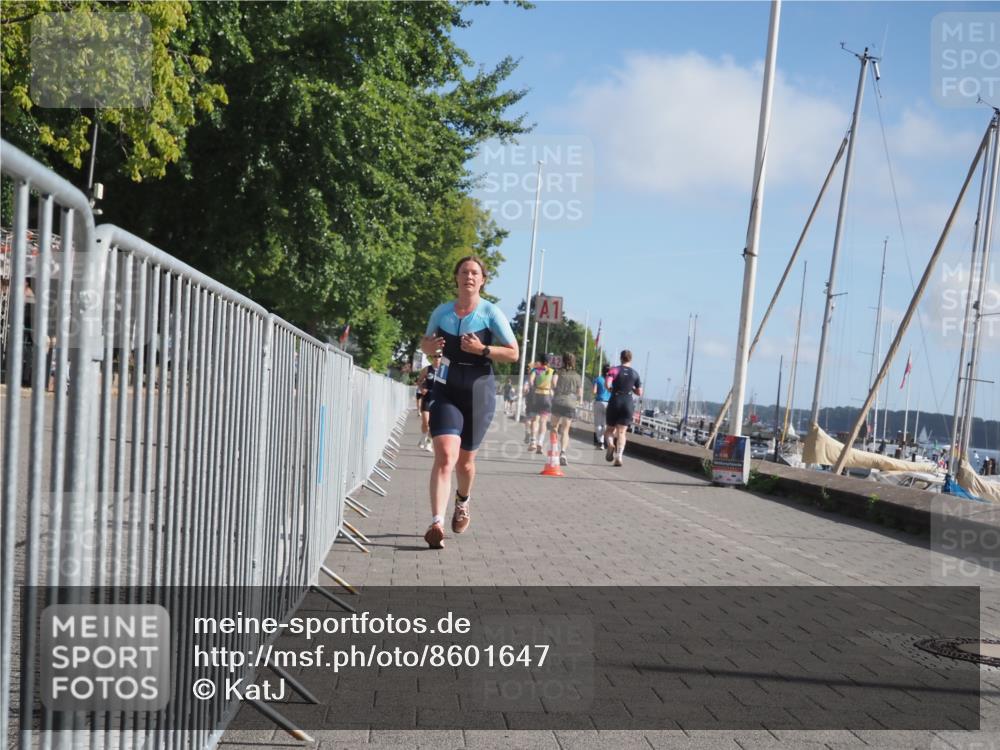 17.08.2025 - KN Förde Triathlon 2025 KatJ http://msf.ph/oto/8601647 17.08.2025 10:26:59 Laufen 159, 173, 180, 211 meine-sportfotos.de