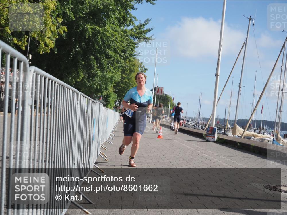 17.08.2025 - KN Förde Triathlon 2025 KatJ http://msf.ph/oto/8601662 17.08.2025 10:26:59 Laufen 159, 173, 180, 211 meine-sportfotos.de