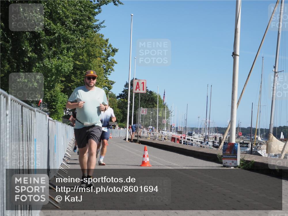 17.08.2025 - KN Förde Triathlon 2025 KatJ http://msf.ph/oto/8601694 17.08.2025 11:54:17 Laufen 291, 303, 323, 325, 613 meine-sportfotos.de