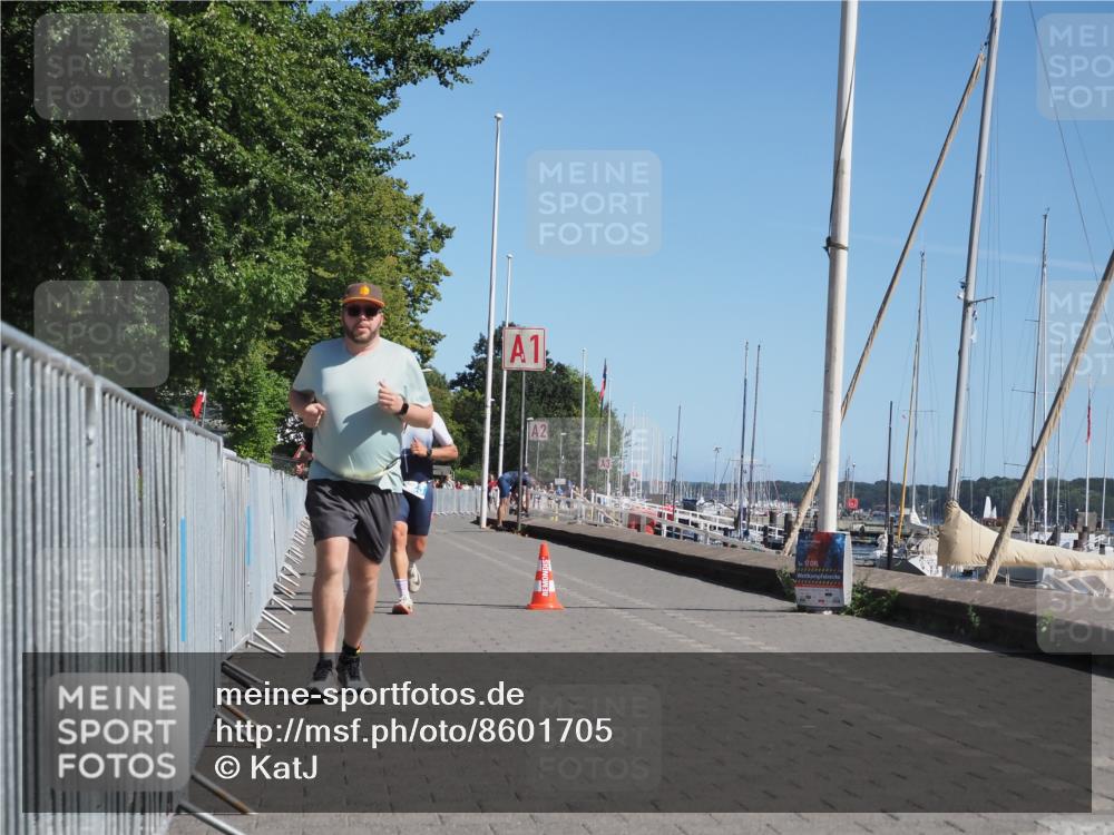 17.08.2025 - KN Förde Triathlon 2025 KatJ http://msf.ph/oto/8601705 17.08.2025 11:54:17 Laufen 291, 303, 323, 325, 613 meine-sportfotos.de