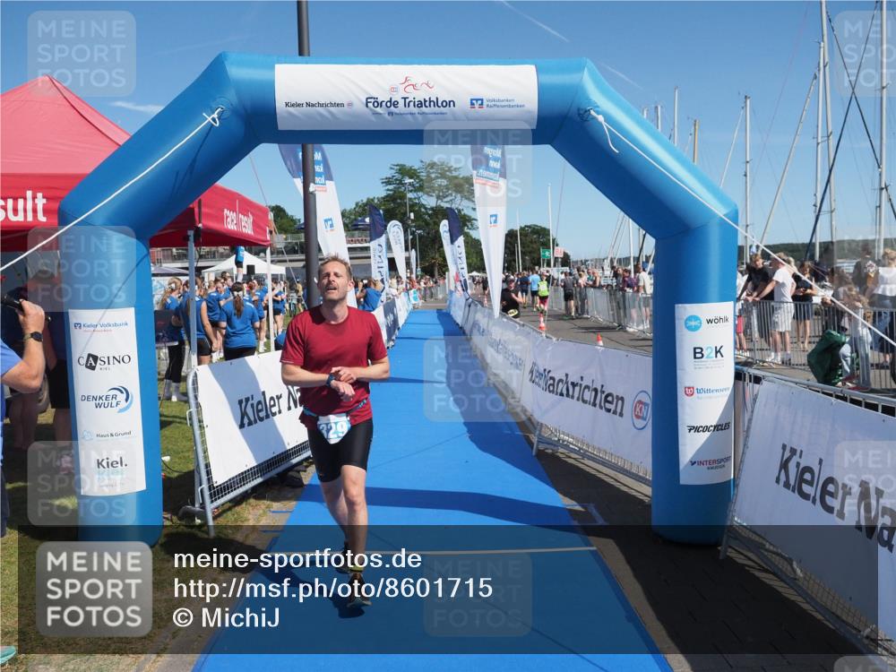 17.08.2025 - KN Förde Triathlon 2025 MichiJ http://msf.ph/oto/8601715 17.08.2025 12:18:15 Laufen 329 meine-sportfotos.de
