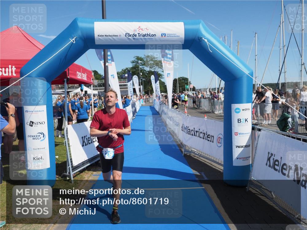17.08.2025 - KN Förde Triathlon 2025 MichiJ http://msf.ph/oto/8601719 17.08.2025 12:18:15 Laufen 329 meine-sportfotos.de