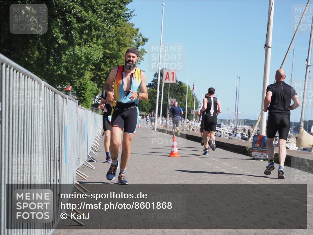 17.08.2025 - KN Förde Triathlon 2025 KatJ http://msf.ph/oto/8601868 17.08.2025 11:54:31 Laufen 270, 310 meine-sportfotos.de