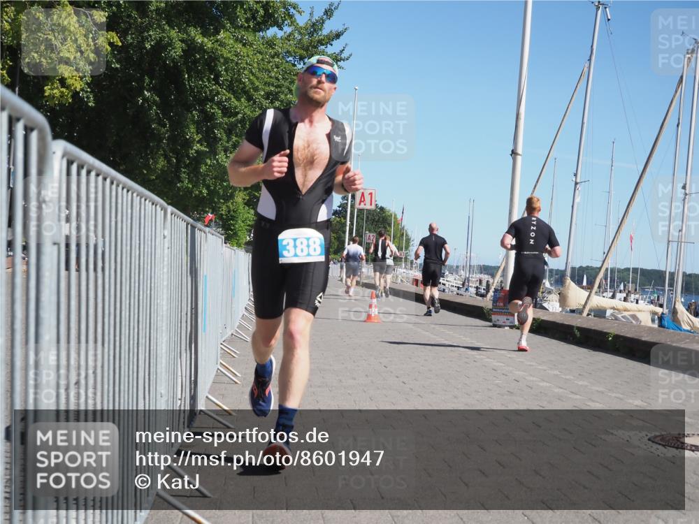 17.08.2025 - KN Förde Triathlon 2025 KatJ http://msf.ph/oto/8601947 17.08.2025 11:54:35 Laufen 302, 310 meine-sportfotos.de