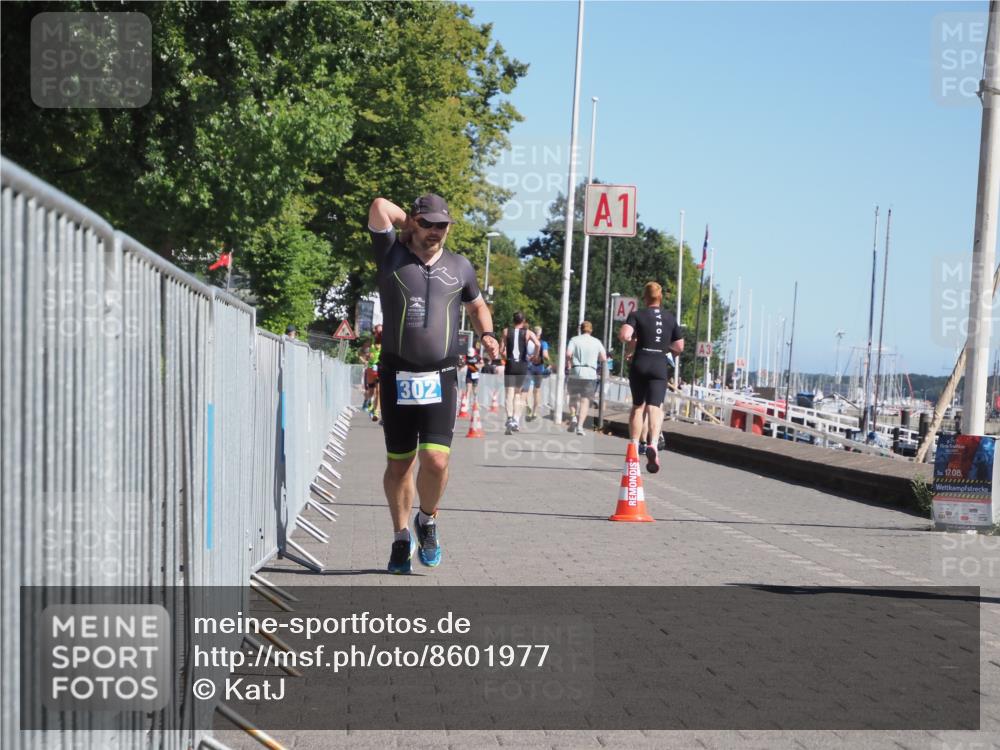 17.08.2025 - KN Förde Triathlon 2025 KatJ http://msf.ph/oto/8601977 17.08.2025 11:54:39 Laufen 302 meine-sportfotos.de