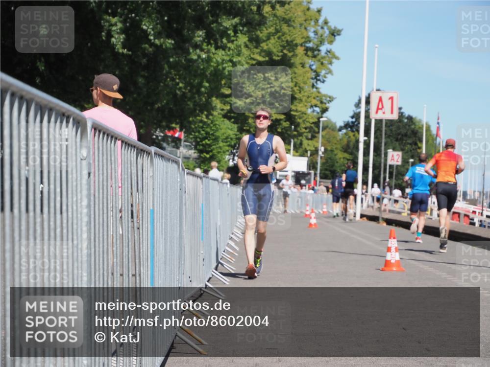 17.08.2025 - KN Förde Triathlon 2025 KatJ http://msf.ph/oto/8602004 17.08.2025 13:43:51 Laufen 464 meine-sportfotos.de