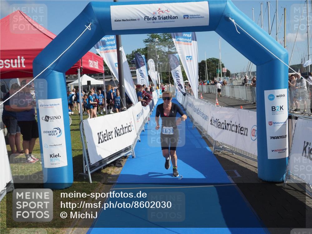 17.08.2025 - KN Förde Triathlon 2025 MichiJ http://msf.ph/oto/8602030 17.08.2025 10:49:50 Laufen 190 meine-sportfotos.de