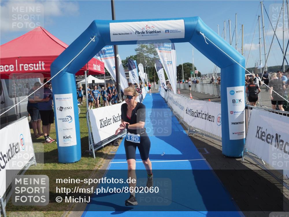 17.08.2025 - KN Förde Triathlon 2025 MichiJ http://msf.ph/oto/8602060 17.08.2025 10:49:51 Laufen 190 meine-sportfotos.de