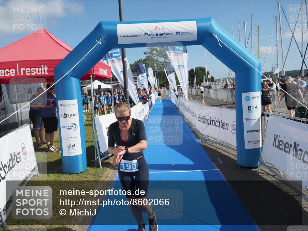 17.08.2025 - KN Förde Triathlon 2025 MichiJ http://msf.ph/oto/8602066 17.08.2025 10:49:51 Laufen 190 meine-sportfotos.de