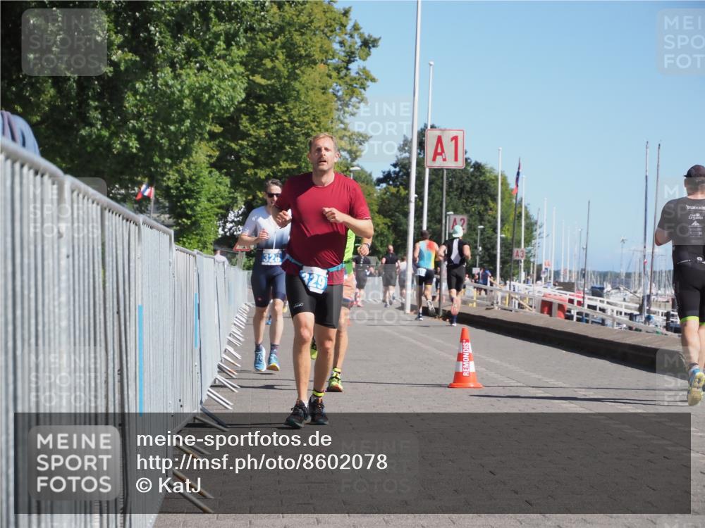 17.08.2025 - KN Förde Triathlon 2025 KatJ http://msf.ph/oto/8602078 17.08.2025 11:54:50 Laufen 328, 329, 362 meine-sportfotos.de