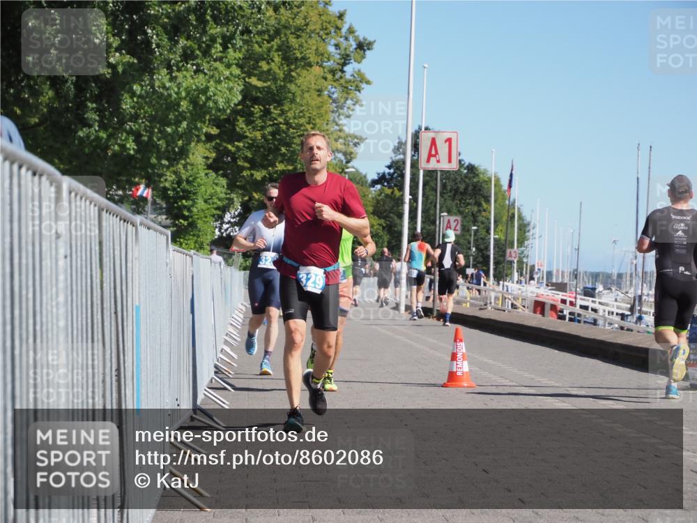 17.08.2025 - KN Förde Triathlon 2025 KatJ http://msf.ph/oto/8602086 17.08.2025 11:54:50 Laufen 328, 329, 362 meine-sportfotos.de