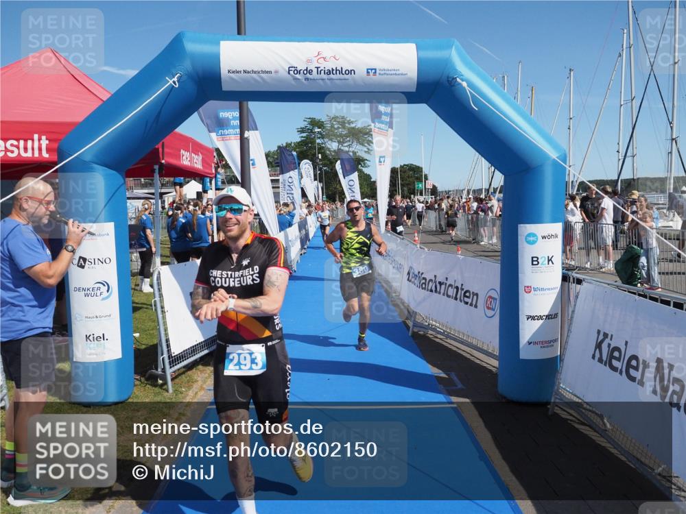 17.08.2025 - KN Förde Triathlon 2025 MichiJ http://msf.ph/oto/8602150 17.08.2025 12:18:56 Laufen 293, 380, 601, 624 meine-sportfotos.de
