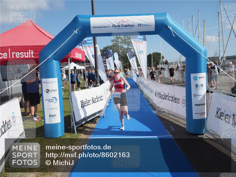 17.08.2025 - KN Förde Triathlon 2025 MichiJ http://msf.ph/oto/8602163 17.08.2025 10:50:01 Laufen 171 meine-sportfotos.de