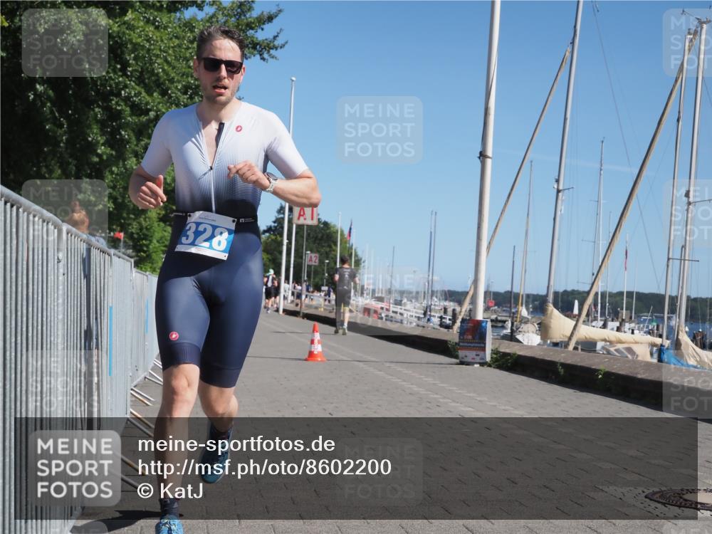 17.08.2025 - KN Förde Triathlon 2025 KatJ http://msf.ph/oto/8602200 17.08.2025 11:54:55 Laufen 269, 328, 329, 362 meine-sportfotos.de