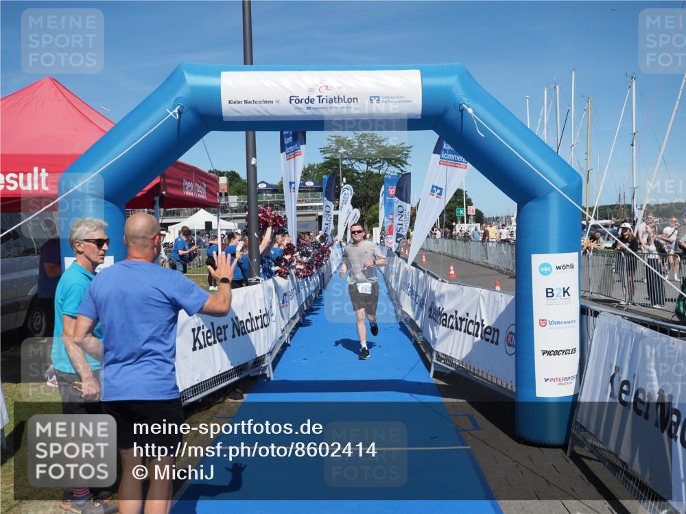 17.08.2025 - KN Förde Triathlon 2025 MichiJ http://msf.ph/oto/8602414 17.08.2025 14:12:47 Laufen 426 meine-sportfotos.de