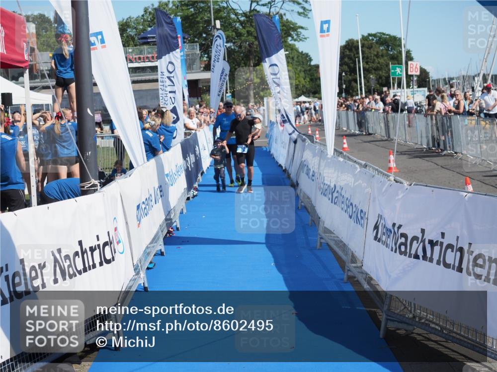 17.08.2025 - KN Förde Triathlon 2025 MichiJ http://msf.ph/oto/8602495 17.08.2025 12:19:36 Laufen  meine-sportfotos.de