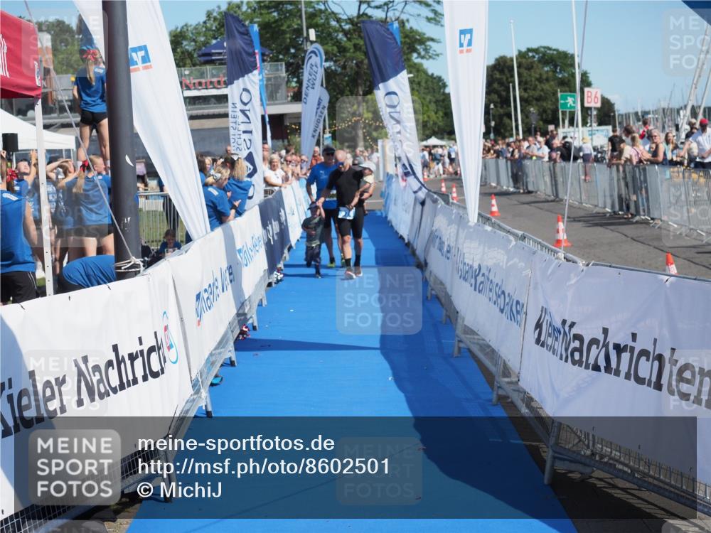 17.08.2025 - KN Förde Triathlon 2025 MichiJ http://msf.ph/oto/8602501 17.08.2025 12:19:37 Laufen  meine-sportfotos.de