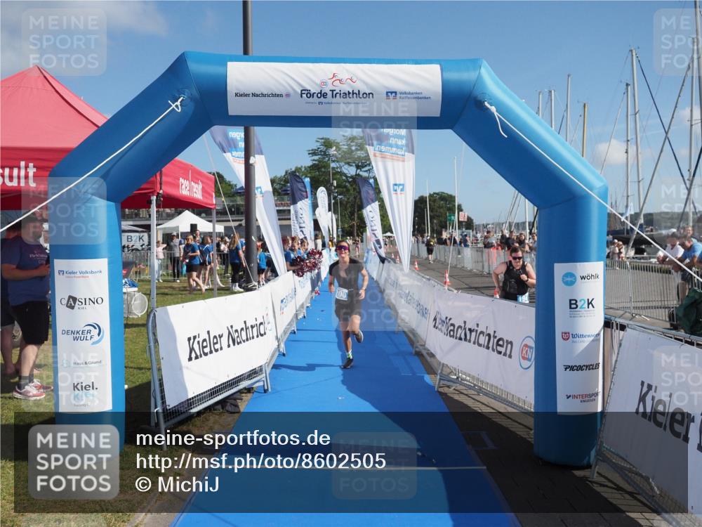 17.08.2025 - KN Förde Triathlon 2025 MichiJ http://msf.ph/oto/8602505 17.08.2025 10:51:18 Laufen 200 meine-sportfotos.de