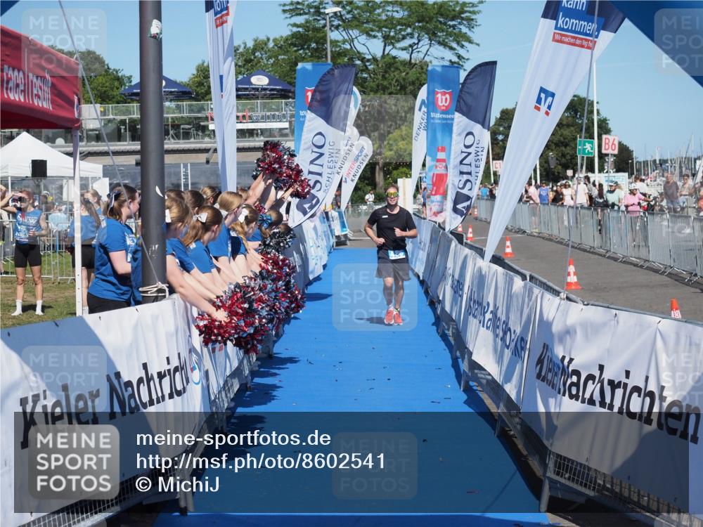 17.08.2025 - KN Förde Triathlon 2025 MichiJ http://msf.ph/oto/8602541 17.08.2025 14:13:56 Laufen  meine-sportfotos.de