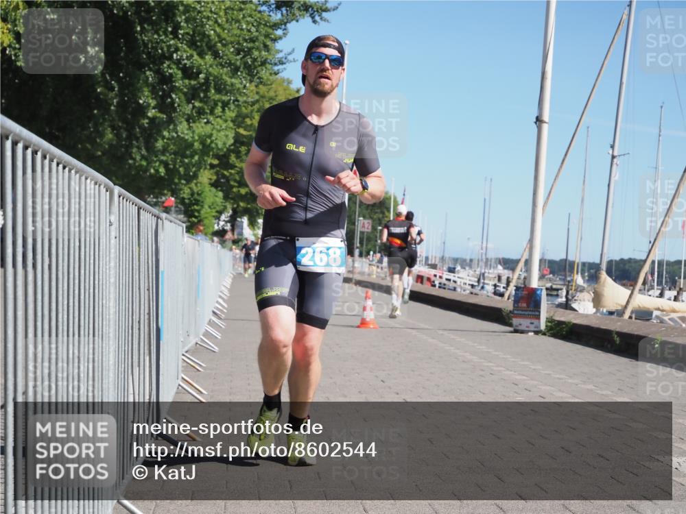 17.08.2025 - KN Förde Triathlon 2025 KatJ http://msf.ph/oto/8602544 17.08.2025 11:55:14 Laufen 268, 360 meine-sportfotos.de