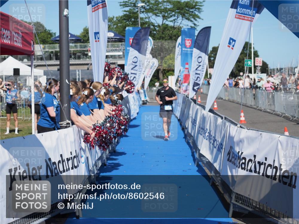17.08.2025 - KN Förde Triathlon 2025 MichiJ http://msf.ph/oto/8602546 17.08.2025 14:13:56 Laufen  meine-sportfotos.de