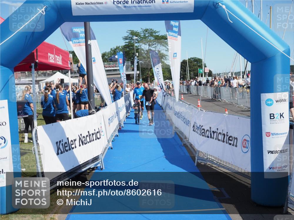 17.08.2025 - KN Förde Triathlon 2025 MichiJ http://msf.ph/oto/8602616 17.08.2025 12:19:39 Laufen  meine-sportfotos.de