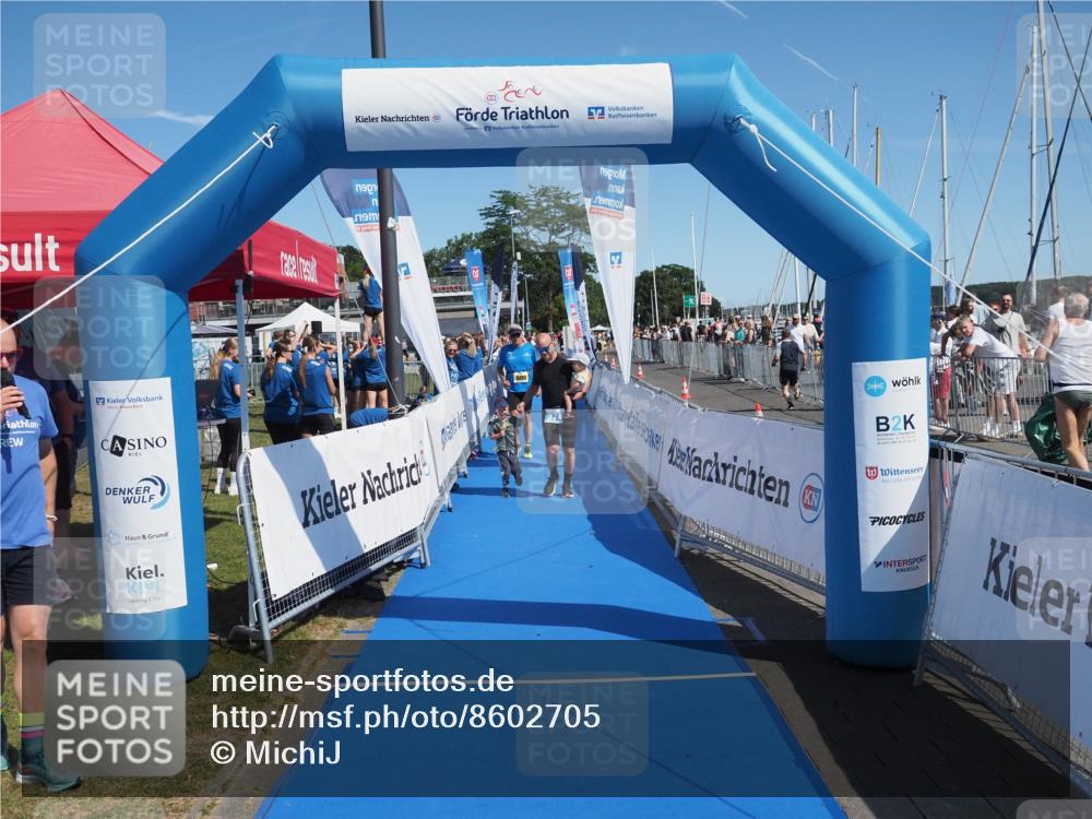 17.08.2025 - KN Förde Triathlon 2025 MichiJ http://msf.ph/oto/8602705 17.08.2025 12:19:42 Laufen 374, 609 meine-sportfotos.de