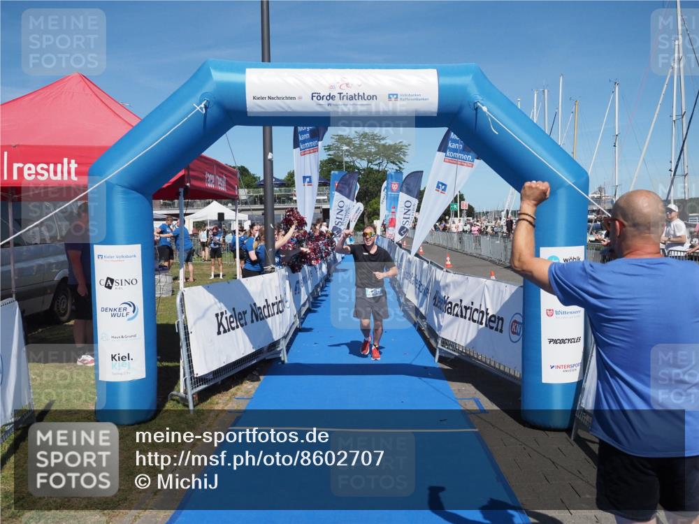 17.08.2025 - KN Förde Triathlon 2025 MichiJ http://msf.ph/oto/8602707 17.08.2025 14:14:00 Laufen 486 meine-sportfotos.de