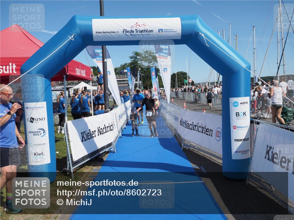 17.08.2025 - KN Förde Triathlon 2025 MichiJ http://msf.ph/oto/8602723 17.08.2025 12:19:42 Laufen 374, 609 meine-sportfotos.de