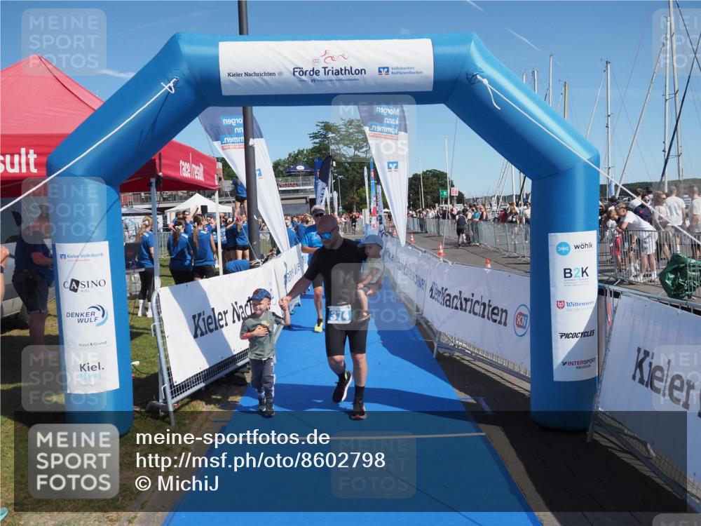 17.08.2025 - KN Förde Triathlon 2025 MichiJ http://msf.ph/oto/8602798 17.08.2025 12:19:45 Laufen 374, 609 meine-sportfotos.de