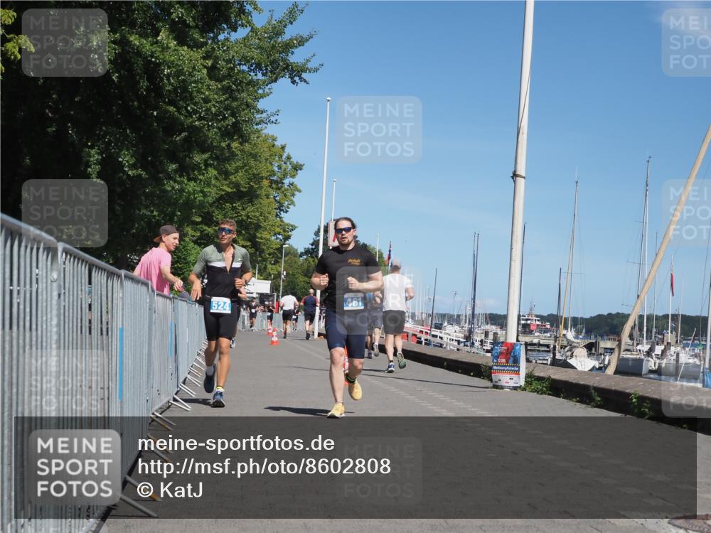 17.08.2025 - KN Förde Triathlon 2025 KatJ http://msf.ph/oto/8602808 17.08.2025 13:45:03 Laufen 467, 481, 524 meine-sportfotos.de