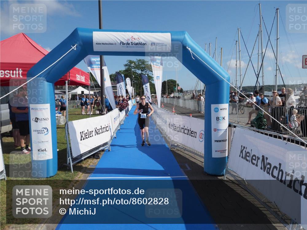 17.08.2025 - KN Förde Triathlon 2025 MichiJ http://msf.ph/oto/8602828 17.08.2025 10:52:05 Laufen 197 meine-sportfotos.de
