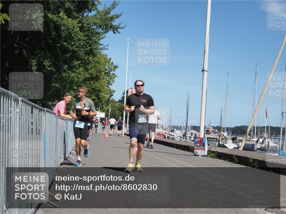 17.08.2025 - KN Förde Triathlon 2025 KatJ http://msf.ph/oto/8602830 17.08.2025 13:45:03 Laufen 467, 481, 524 meine-sportfotos.de